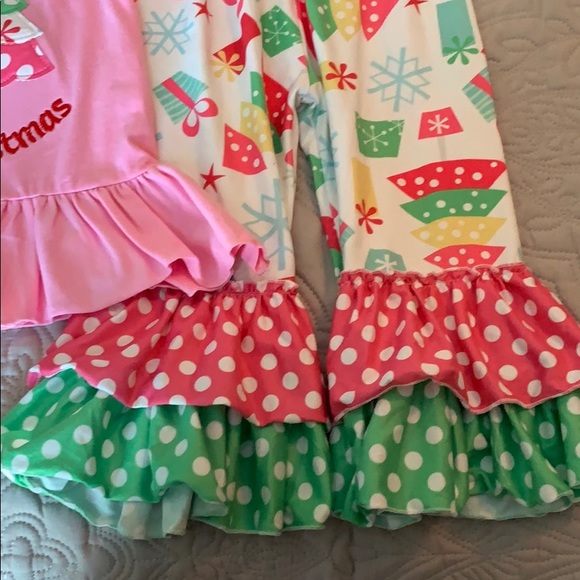 2 Piece Christmas Outfit - Picture 3 of 4